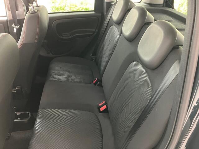 Fiat PANDA 1.0 70 Hybrid Garmin