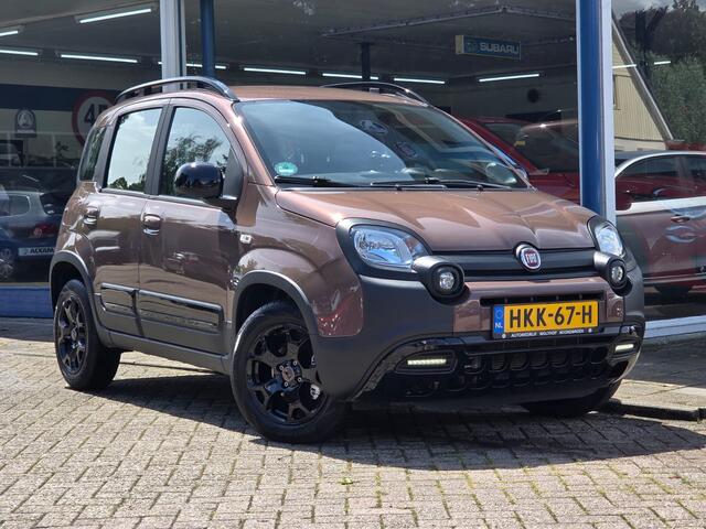 Fiat PANDA 1.2 Cross trussardi uniek!