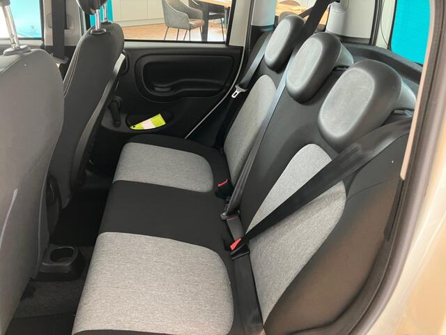 Fiat PANDA 0.9 80 Lounge Automaat/lm velgen/trekhaak/ lage km-stand
