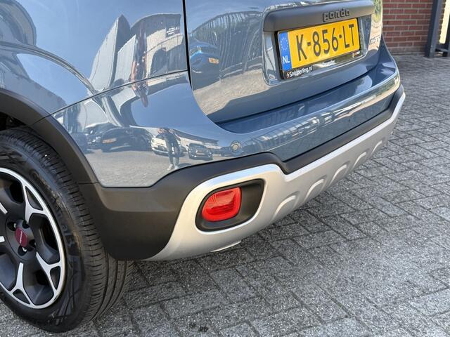 Fiat PANDA 1.0 Hybrid Cross CLIMA CARPLAY PDC STOELV ORIG-NL