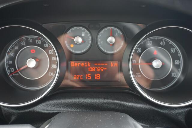 Fiat PUNTO Evo 0.9 TwinAir Lounge | Origineel NL | 1ste eigenaar | Airco | Radio | Cruise Control | PDC |