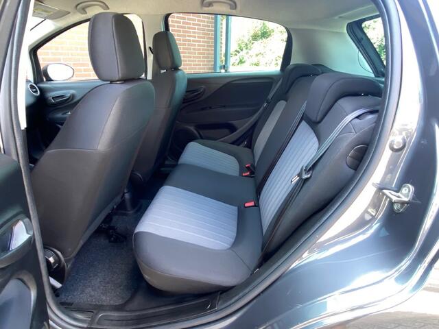Fiat PUNTO 0.9 TA SEMPRE NAV CRUISE CLIMA PDC LMV BLUETOOTH