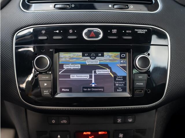 Fiat PUNTO Evo 0.9 TwinAir Sempre | Parkeersensoren | Cruisecontrol | Bluetooth Prijs Rijklaar!!