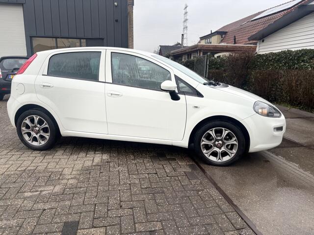 Fiat PUNTO Evo 0.9 TA Sempre CLIMA!NAVI!