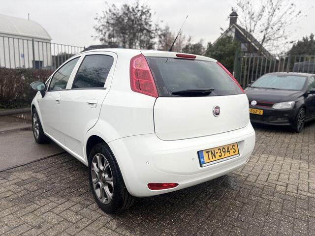 Fiat PUNTO Evo 0.9 TA Sempre CLIMA!NAVI!