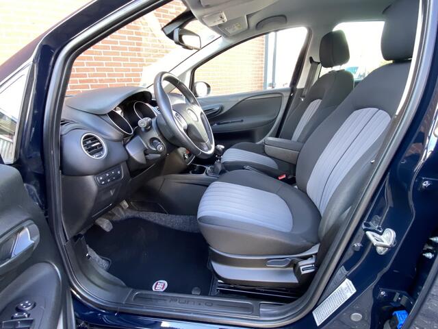 Fiat PUNTO Evo 0.9 TA Sempre CLIMA CRUISE PDC LMV DAB TREKHAAK