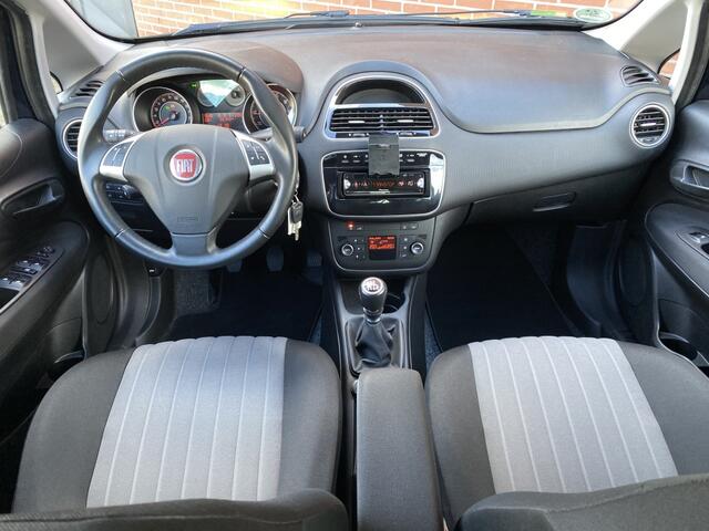 Fiat PUNTO Evo 0.9 TA Sempre CLIMA CRUISE PDC LMV DAB TREKHAAK