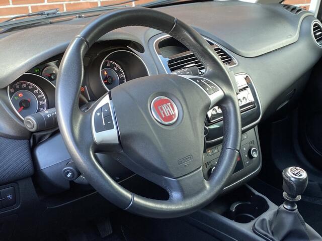 Fiat PUNTO Evo 0.9 TA Sempre CLIMA CRUISE PDC LMV DAB TREKHAAK