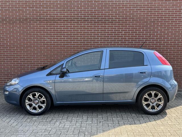 Fiat PUNTO Evo 0.9 TA Sempre CLIMA CRUISE PDC LMV DAB TREKHAAK