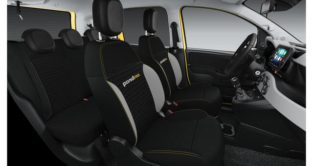 Fiat Pandina 1.0 Cross | PDC | Airco | LMV | 7'' Infotainment incl Apple Carplay&Android Auto | Cruise Control | Tot 8 jaar speciale Garantie!