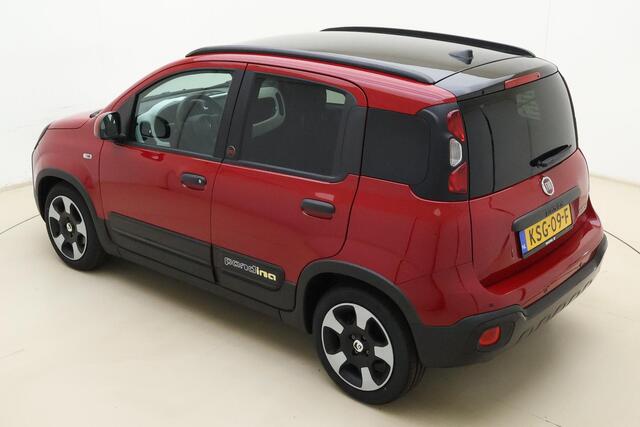 Fiat Pandina 1.0 Cross | NIEUW | Zwart dak | 8 jaar fabrieksgarantie | Lichtmetalen velgen | Hoge instap | Dakrails | Navigatie via carplay | Extra getint glas