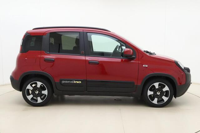 Fiat Pandina 1.0 Cross | NIEUW | Zwart dak | 8 jaar fabrieksgarantie | Lichtmetalen velgen | Hoge instap | Dakrails | Navigatie via carplay | Extra getint glas
