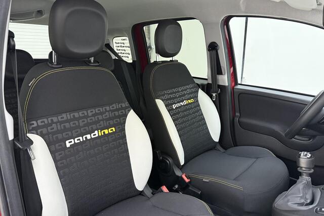 Fiat Pandina 1.0 Cross | NIEUW | Zwart dak | 8 jaar fabrieksgarantie | Lichtmetalen velgen | Hoge instap | Dakrails | Navigatie via carplay | Extra getint glas