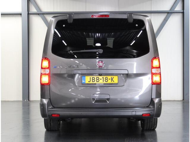Fiat SCUDO Combi E-Scudo L3H1 75kWh 136PK | AUTOMAAT | UNIEK! | AppleCarPlay/AndroidAuto | 7 Persoons | Camera | Glazendak | PDC | Cruise Control | Volledig LEER | Automatische deuren | Isofix | Privacy Glass |