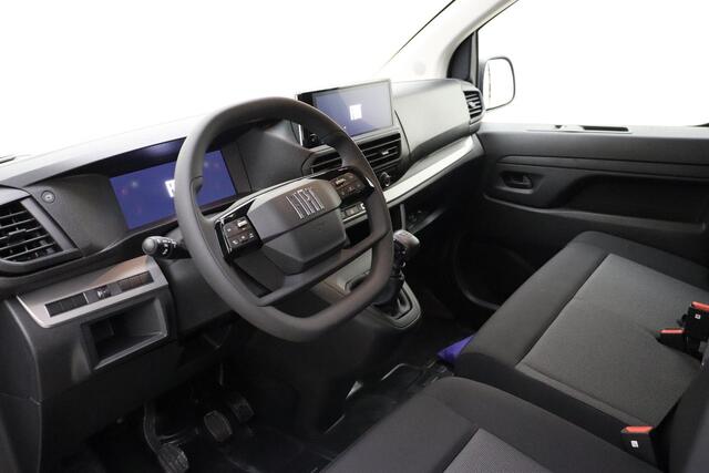 Fiat SCUDO 2.0 Diesel 145 S&S L2 | NIEUW | Trekhaak | Navigatie | Comfort tussenwand | Houtenafwerking laadruimte | Parkeersensoren | 3-zitplaatsen