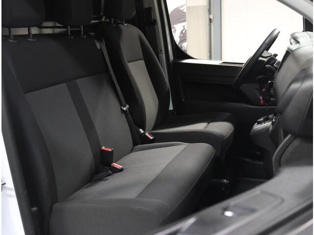 Fiat SCUDO 2.0 180PK MultiJet L2H1 | AUTOMAAT | AppleCarPlay/AndroidAuto | Armsteun | Camera | 3 Zits | Houtenlaadvloer | Navigatie | Cruise Control | Parkeersensoren |