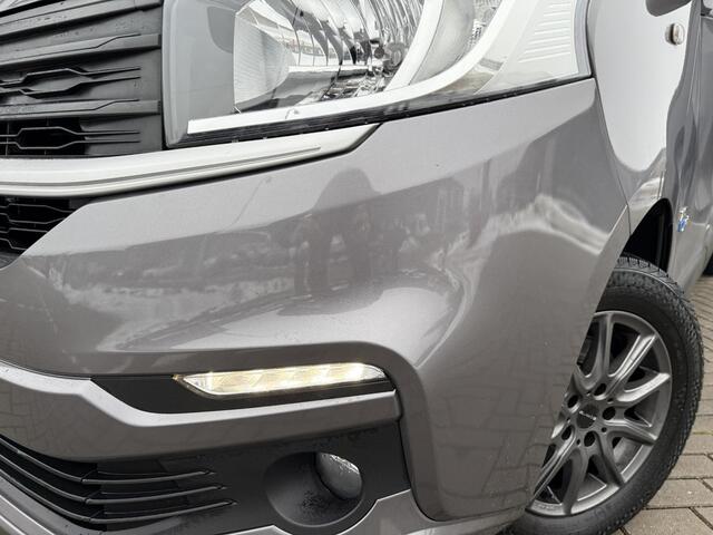 Fiat TALENTO 1.6 MJ EcoJet L2H1 DC SX 125PK ?Euro 6 ?Rijklaarprijs ?5-Persoons ?Camera ?Airco ?Cruise ?Bluetooth telefoon ?Parkeersensoren ?Schuifdeur Rechts ?Trekhaak ?Lichtmetaal