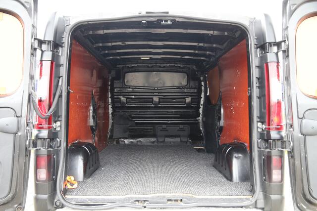 Fiat TALENTO 1.6 DCI 126PK / L2H1 / Trekhaak / Cruise / Airco..