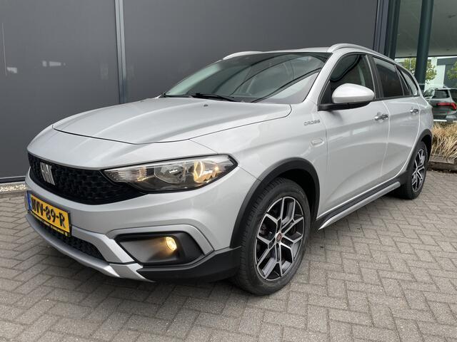 Fiat TIPO cross stationwagon 1.0 clima camera navigatie bluetooth 1.0 Cross Climate control -Cruise control - A-uitrijcamera - Navigatie - Bluetooth