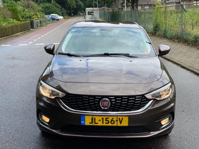 Fiat TIPO 1.3 MJ lounge - Euro 6 - Navi - Airco - 2016 !!!