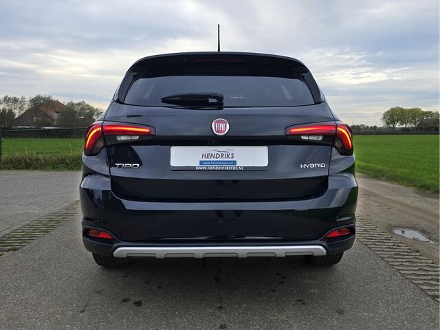 Fiat TIPO Stationwagon Cross 1.5 Hybrid - AUTOMAAT - 130 Pk - Euro 6 - Navi - ParkeerCamera