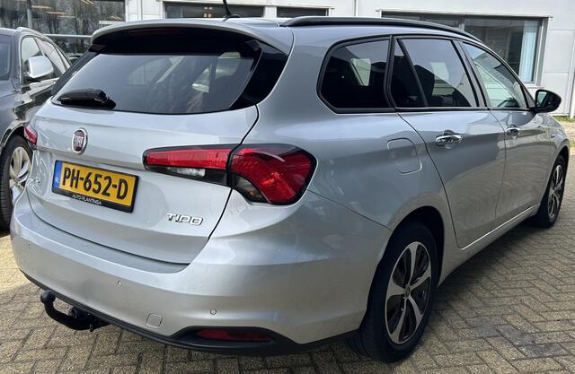Fiat TIPO Stationwagon 1.6 MultiJet 16v Business Lusso | ZEER NETTE STAAT | Volledige Onderhoudshistorie | Trekhaak | Climate Control | Navigatie | Parkeersensoren | 2 Sleutels |
