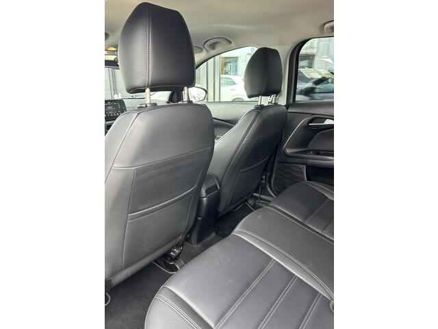 Fiat TIPO Stationwagon 1.6 MultiJet 16v Business Lusso | ZEER NETTE STAAT | Volledige Onderhoudshistorie | Trekhaak | Climate Control | Navigatie | Parkeersensoren | 2 Sleutels |