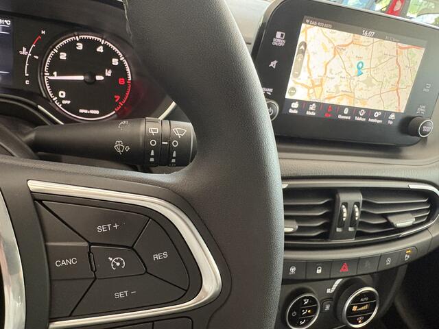 Fiat TIPO Stationwagon 1.0 City Life Achteruitrijcamera - Airco - Apple carplay - Parkeersensoren - Dakrails - Stoelverwarming - Bluetooth - Cruise control - Elektrische ramen - Stuur multifunctioneel - Led verlichting - Licht m