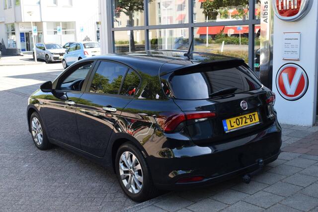 Fiat TIPO 1.4 T-Jet 16v|Carplay|Camera|Trekhaak|Rijklaar!