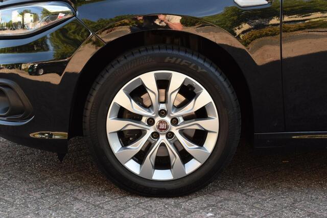 Fiat TIPO 1.4 T-Jet 16v|Carplay|Camera|Trekhaak|Rijklaar!