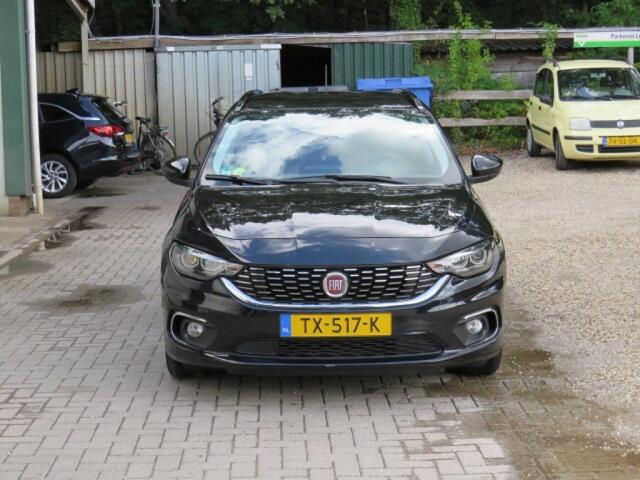 Fiat TIPO 1.6 MJ 16V BNS LUSSO