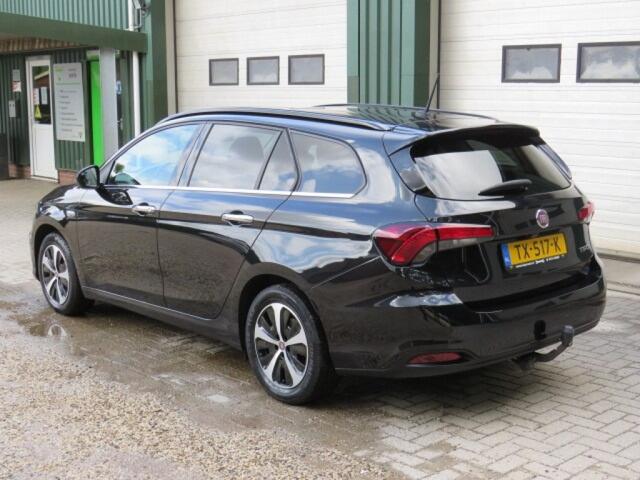 Fiat TIPO 1.6 MJ 16V BNS LUSSO