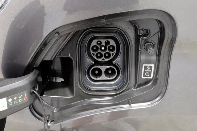 Fiat e-Scudo 75 kWh Automaat Lang 100% Elektrisch Snellader WLTP 315km SOH 91,2% 03-2022