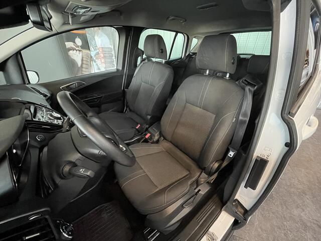 Ford B-MAX 1.0 EcoBoost Titanium Verwarmde voorstoelen, Parkeersensoren, Navigatie, Cruise control.