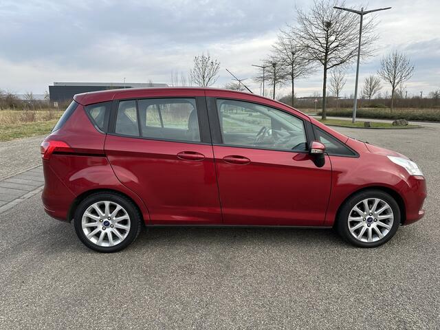 Ford B-MAX 1.0 EcoBoost Titanium