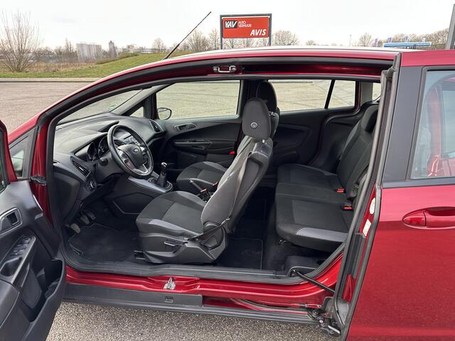 Ford B-MAX 1.0 EcoBoost Titanium