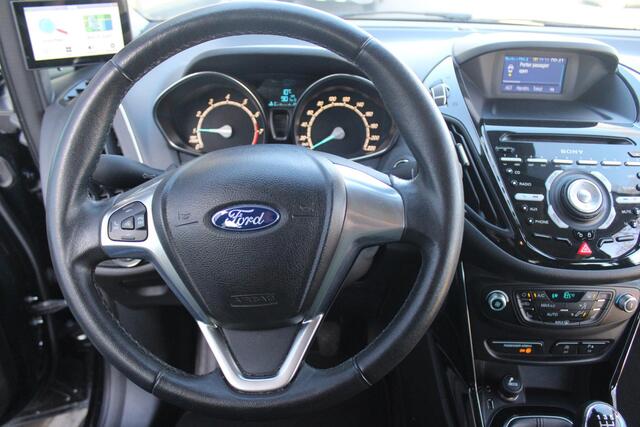 Ford B-MAX 1.0 EcoBoost Titanium