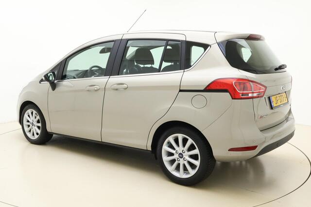 Ford B-MAX 1.0 EcoBoost Titanium | Navigatie | Weinig kilometers | Parkeersensoren voor en achter | Lichtmetalen velgen | Climate control | Hoge instap