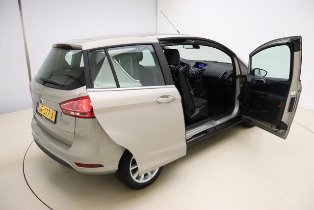 Ford B-MAX 1.0 EcoBoost Titanium | Navigatie | Weinig kilometers | Parkeersensoren voor en achter | Lichtmetalen velgen | Climate control | Hoge instap