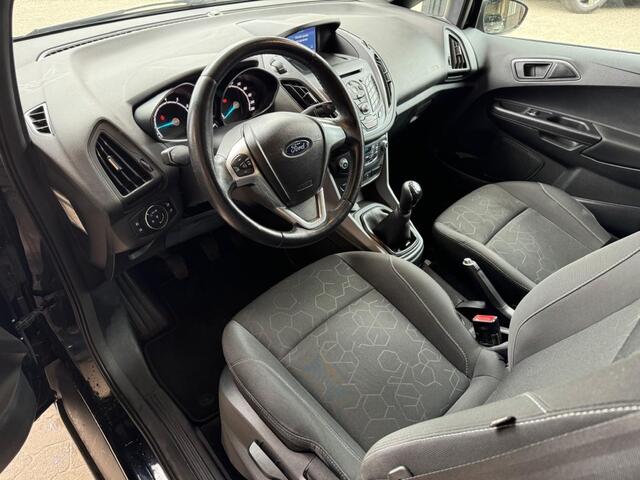 Ford B-MAX 1.0 EcoBoost climate control Navi trekh. PDC