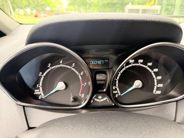 Ford B-MAX 1.0 EcoBoost Titanium