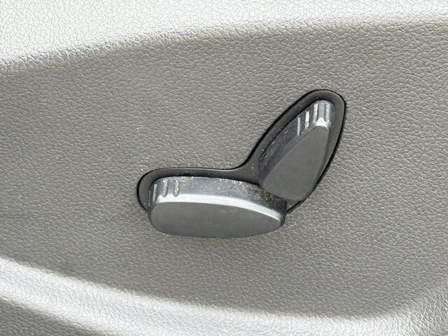 Ford C-MAX BWJ 2016 | 1.0 126PK Titanium | CAMERA | CLIMA | TREKHAAK | NAVI | STOELVERW | PDC |