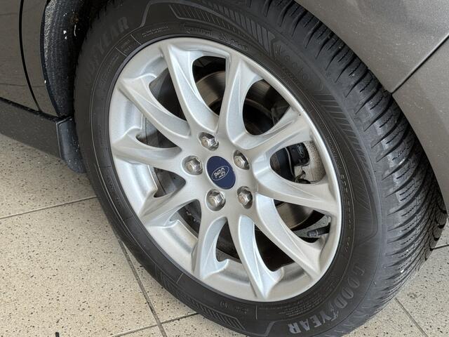 Ford C-MAX 1.0 Titanium /Stoel + Stuurverw.! /Trekhaak /Voorruitverw! /Navi /Climat /Cruise /Elek. pakket /Bluetooth /Armsteun /Isofix /LED Dagrijverl. /16"LMV /Extra getint glas /PDC.