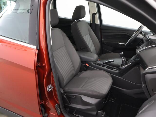 Ford C-MAX 1.0 Titanium | Trekhaak | Panoramadak | Keyless Go | Parkeercamera | Elektr. Achterklep | Navigatie | Cruise Control |