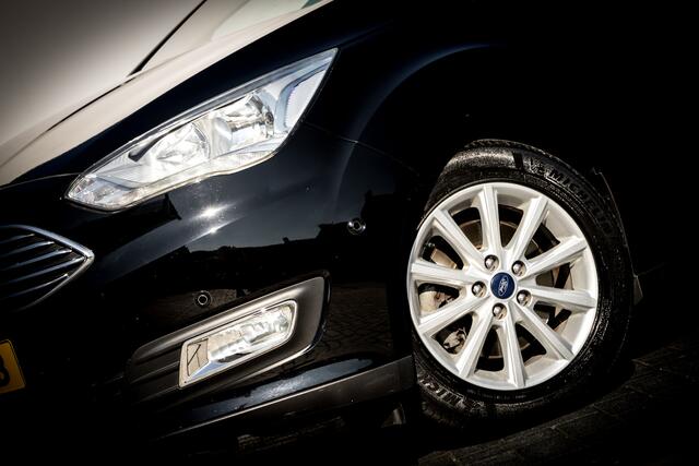 Ford C-MAX 1.5 150 PK Titanium AUTOMAAT RIJKLAAR INCL: GARANTIE. |Clima | Parkeersensoren voor en achter | Navigatie | 16 INCH LMV |