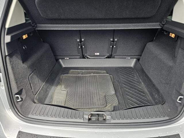 Ford C-MAX 1.5 Titanium