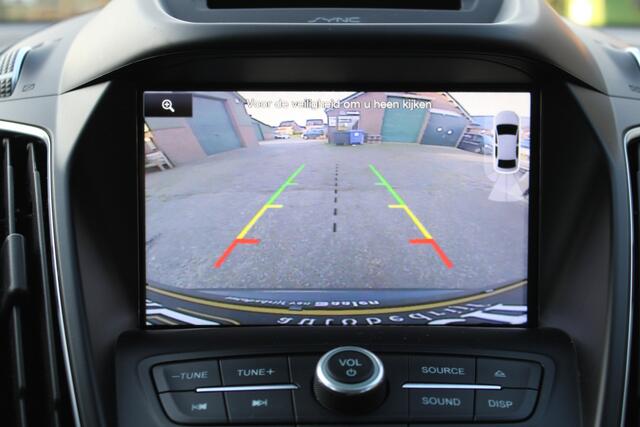 Ford C-MAX 1.5 Titanium 150Pk NAVI CAMERA TREKHAAK AUTOM. 65000KM!!!