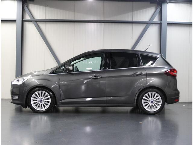 Ford C-MAX 125PK Titanium | 1ste eigenaar | 17"LMV | Automatisch Inparkeren | AppleCarplay/Android Auto | Armsteun | Voorruit verwarming | Navigatie | Keyless | Cruise Control | Climate Control | Isofix | Parkeersensoren | Privacy Glass |