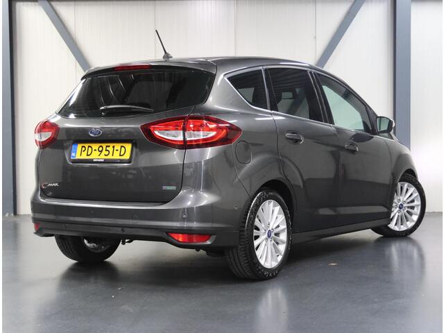 Ford C-MAX 125PK Titanium | 1ste eigenaar | 17"LMV | Automatisch Inparkeren | AppleCarplay/Android Auto | Armsteun | Voorruit verwarming | Navigatie | Keyless | Cruise Control | Climate Control | Isofix | Parkeersensoren | Privacy Glass |
