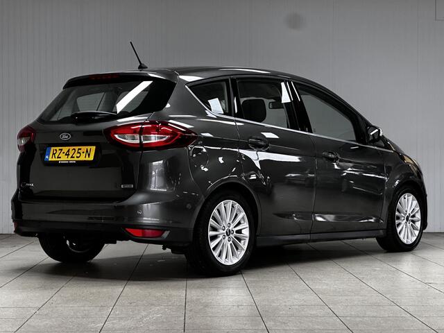 Ford C-MAX 1.0 Titanium/ 17'' LMV/ PDC V+A/ Voorruitverw./ Keyless/ Navi/ Clima/ Cruise/ Elek. pakket/ Isofix/ Bluetooth/ Armsteun/ Multi. LEDER. Stuur/ Mistl./ Chroom/ Dagrijverl.